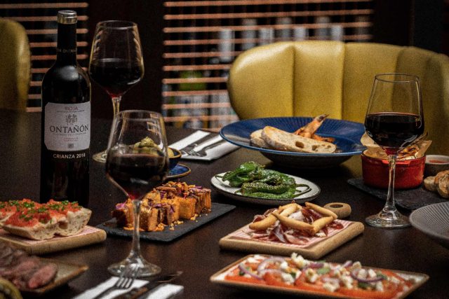 La Viña Spanish restaurant tapas Bishopsgate wine bar cocktails