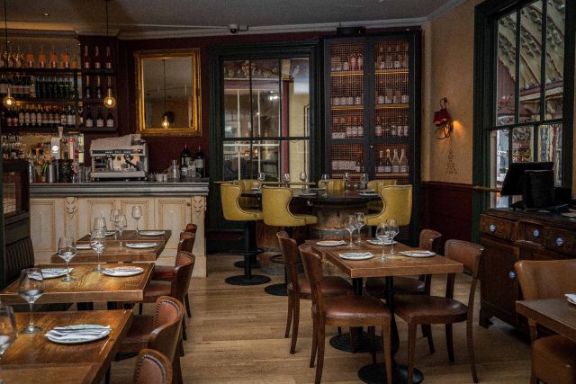 Spanish Restaurant Bar Leadenhall Market Bishopsgate City London Tapas Wine Fine Dining